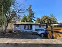 10577 138A STREET - thumbnail 3