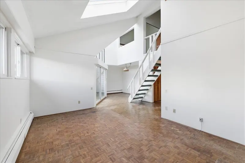 PH11 2125 YORK AVENUE - photo 2 of 24