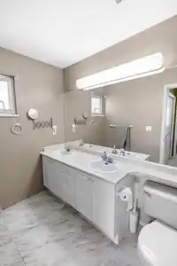 18486 66 AVENUE - thumbnail 15