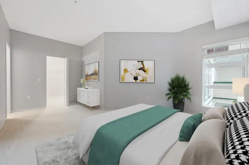 207 13911 70TH AVENUE - photo 3 of 30
