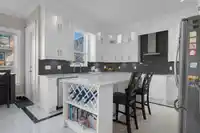 5888 139A STREET - thumbnail 9