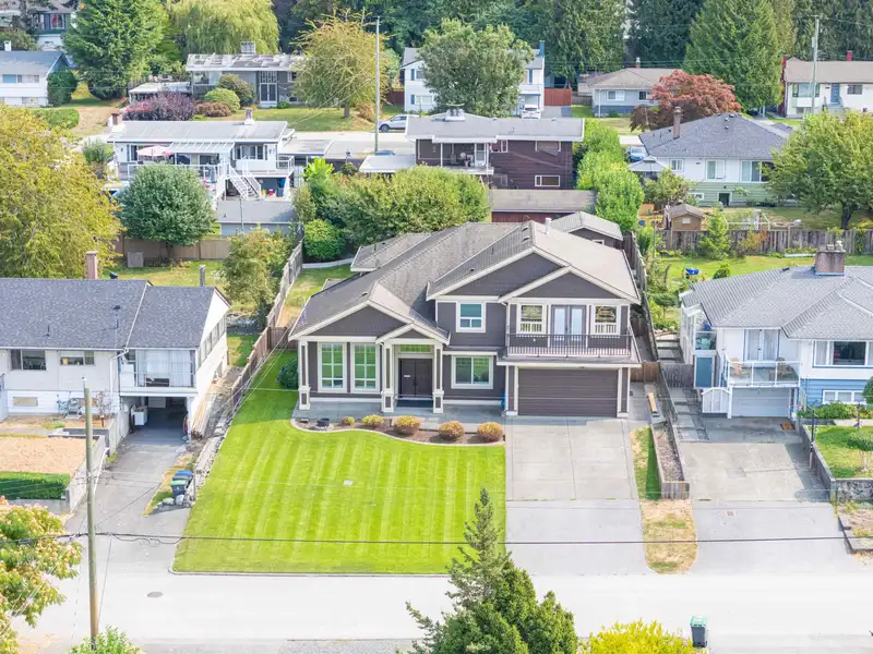 10248 124A STREET - photo 3 of 40