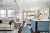 19029 68B AVENUE - thumbnail 7