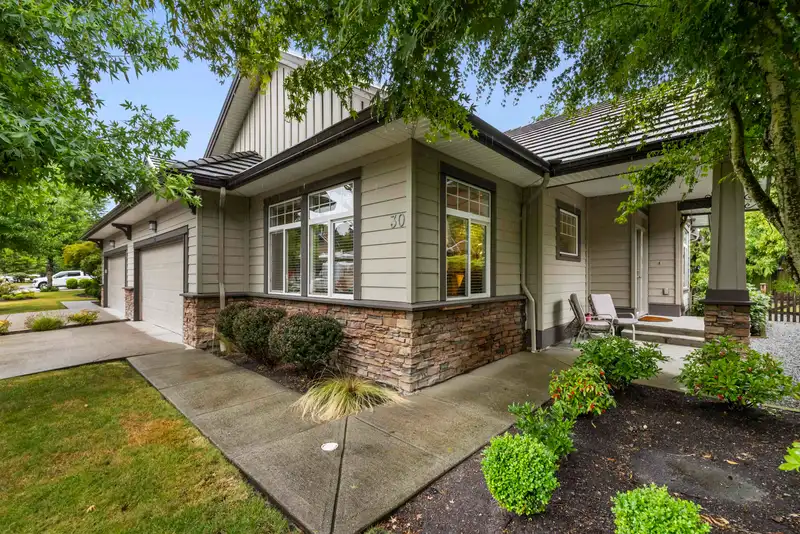 30 5688 152 STREET - photo 3 of 40