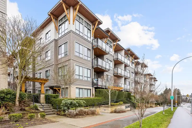 106 10477 154 STREET - photo 1 of 32