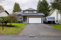 6276 195B STREET - thumbnail 3