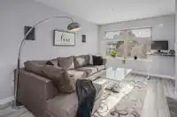 417 15210 GUILDFORD DRIVE - thumbnail 2