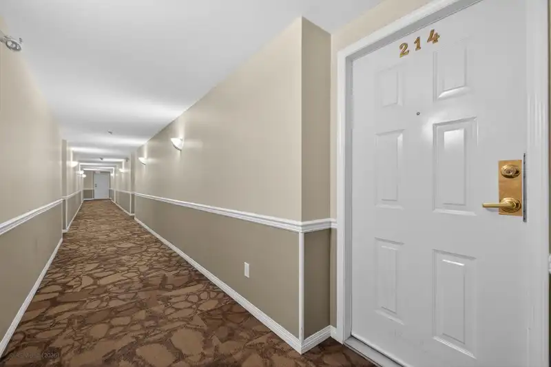 214 12088 66 AVENUE - photo 3 of 20