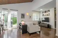 19212 FAIRWAY DRIVE - thumbnail 11