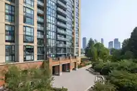 404 13380 108TH AVENUE - thumbnail 22