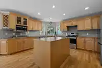 16381 110 AVENUE - thumbnail 13