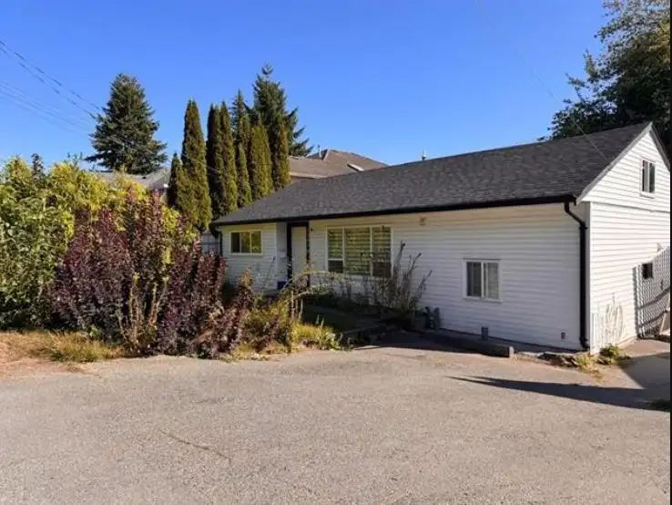10852 140 STREET - photo 1 of 1