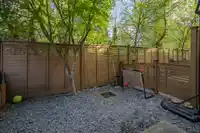 13 5888 144 STREET - thumbnail 32
