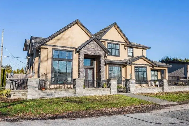 10931 MADDOCKS ROAD - photo 1 of 25