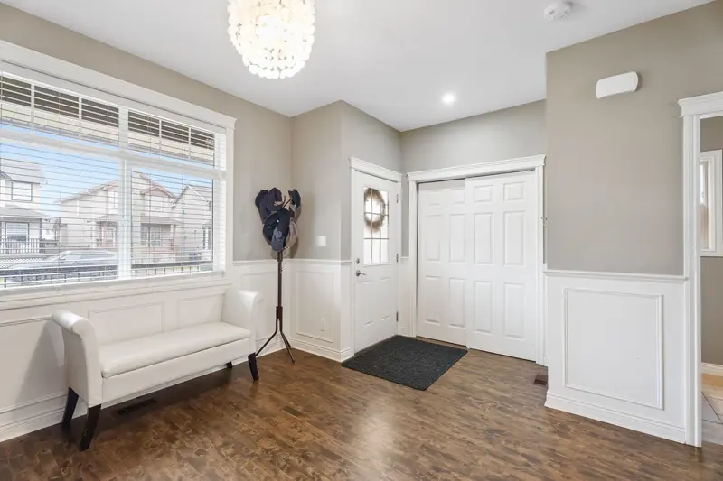 34624 5 AVENUE - photo 4 of 25