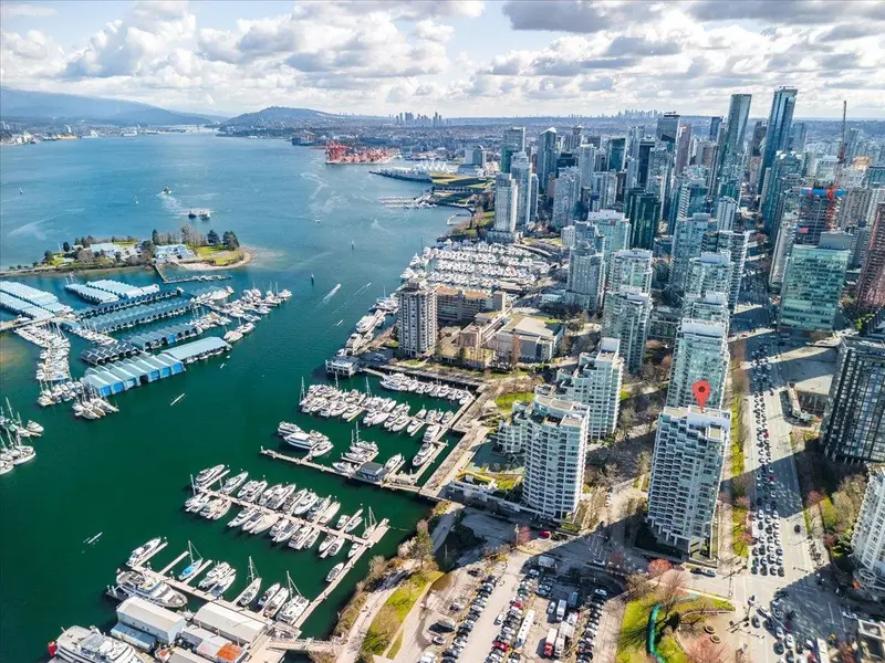 202 1790 BAYSHORE DRIVE - photo 4 of 25