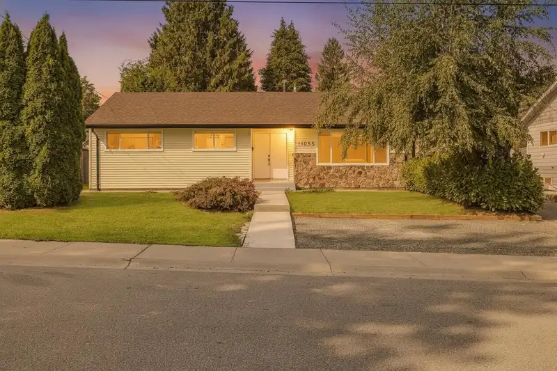 11055 ORIOLE DRIVE - photo 1 of 35