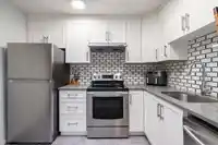 306 10665 139 STREET - thumbnail 17