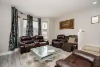 11 16772 61 AVENUE - thumbnail 1