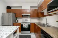 11 16772 61 AVENUE - thumbnail 9