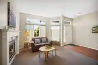 18361 66 AVENUE - thumbnail 4