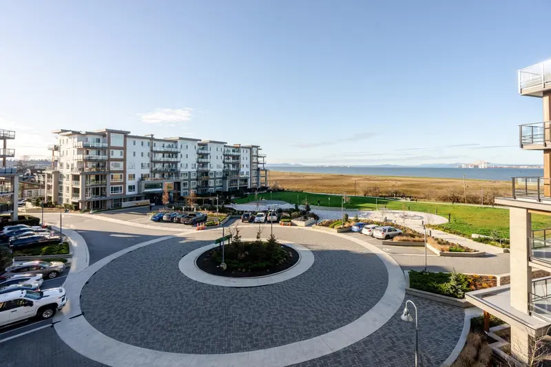 426 2499 RABBIT DRIVE - photo 2 of 25