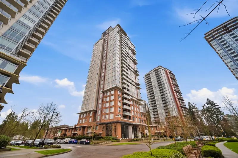 1403 3100 WINDSOR GATE - photo 1 of 25