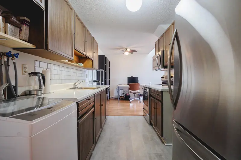 342 2821 TIMS STREET - photo 2 of 25