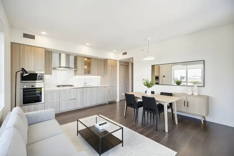 3507 9887 WHALLEY BOULEVARD - photo 1 of 36