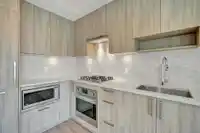 708 13350 CENTRAL AVENUE - thumbnail 2