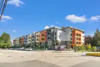 330 10928 132 STREET - thumbnail 1