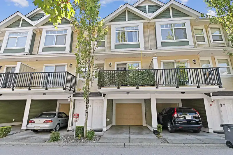 66 8676 158 STREET - photo 1 of 27