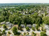 8707 147 STREET - thumbnail 37
