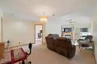 242 7156 121 STREET - thumbnail 10