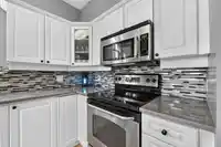 5790 149 STREET - thumbnail 9