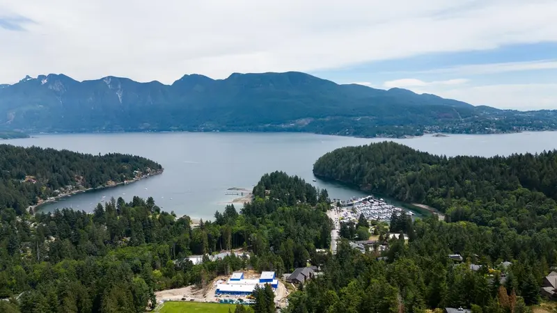 571 ROOCROFT LANE - photo 2 of 25