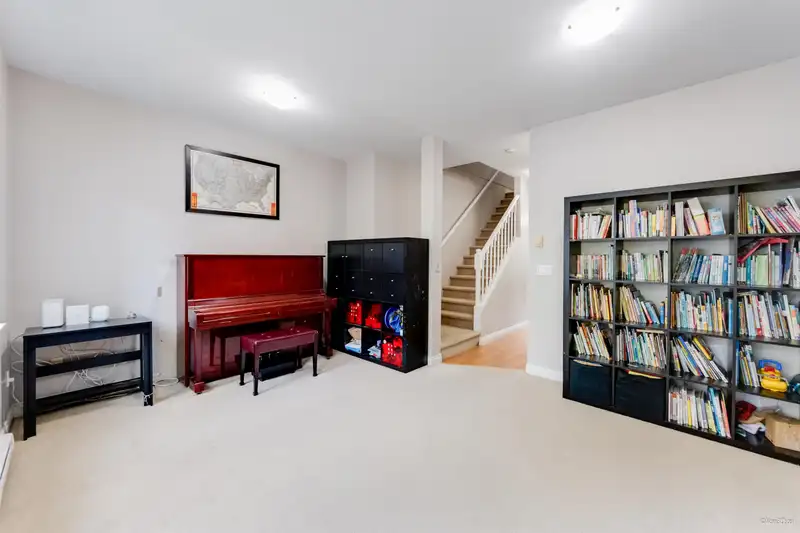 36 8726 159 STREET - photo 4 of 28