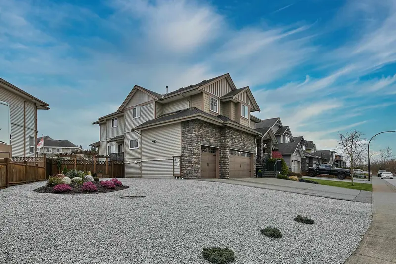 12442 DAVENPORT DRIVE - photo 2 of 25