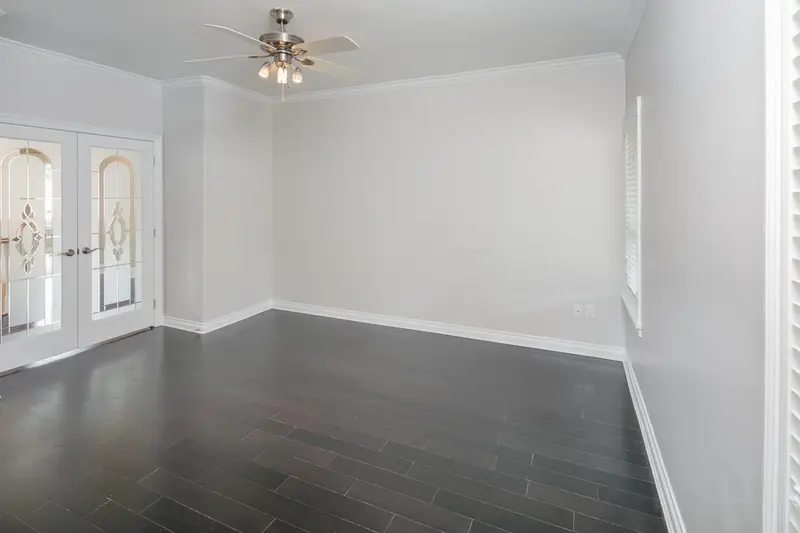 13479 98A AVENUE - photo 3 of 18