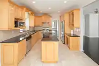 13479 98A AVENUE - thumbnail 5