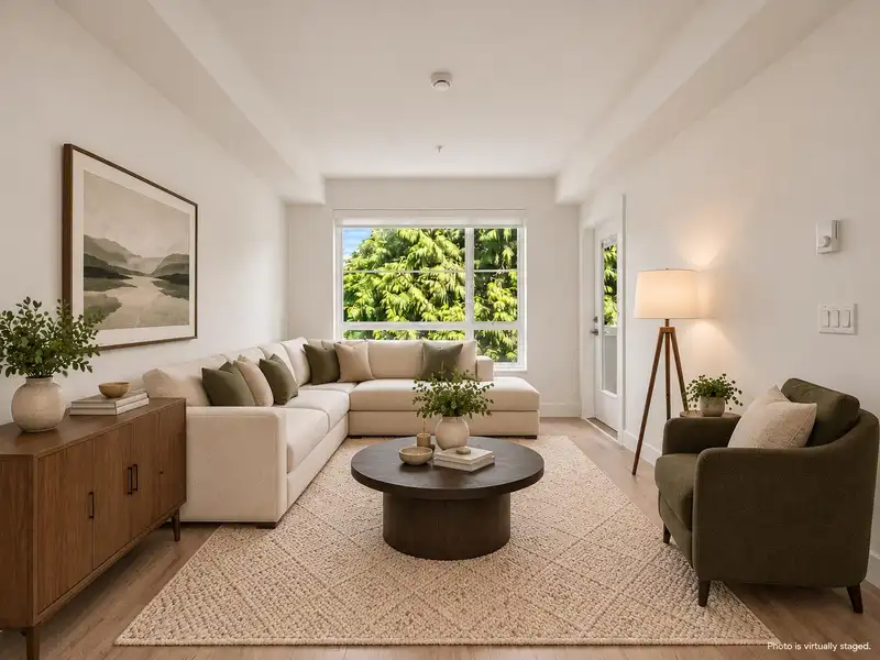 306 6338 KING GEORGE BOULEVARD - photo 1 of 25