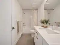 306 6338 KING GEORGE BOULEVARD - thumbnail 12