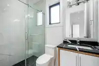 6052 172 STREET - thumbnail 9