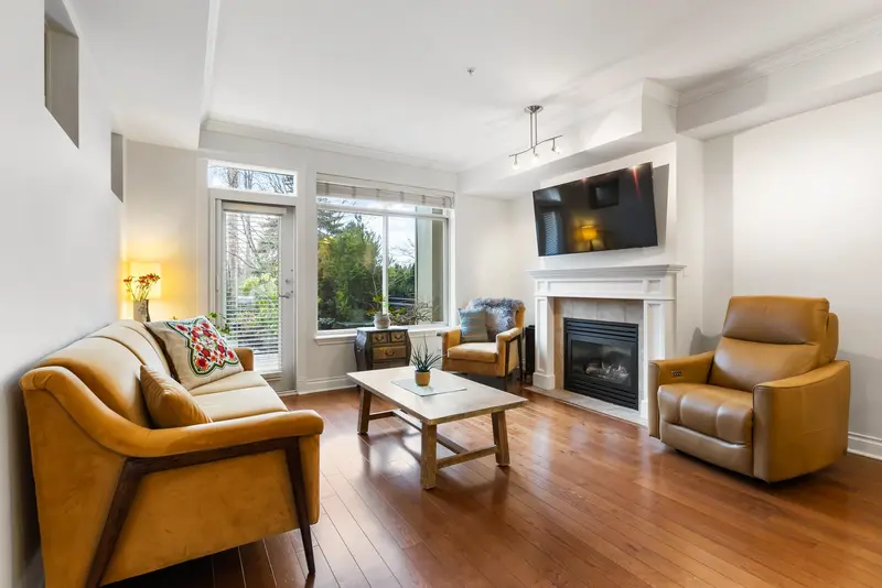 103 1787 154 STREET - photo 4 of 25