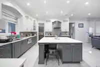 6637 121A STREET - thumbnail 5