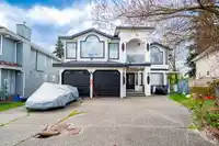 8433 150A STREET - thumbnail 2