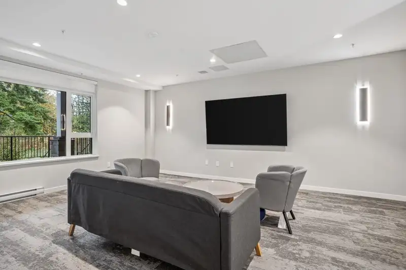414 14257 103A AVENUE - photo 4 of 7