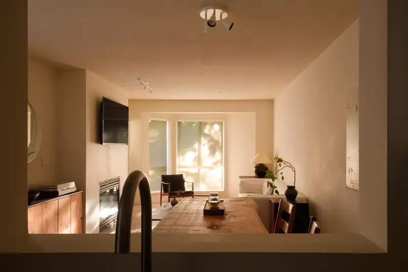 324 9979 140 STREET - photo 1 of 21
