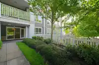 105 6490 194 STREET - thumbnail 11