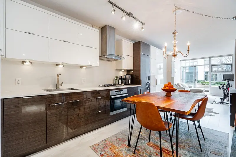 106 1777 W 7TH AVENUE - photo 3 of 25